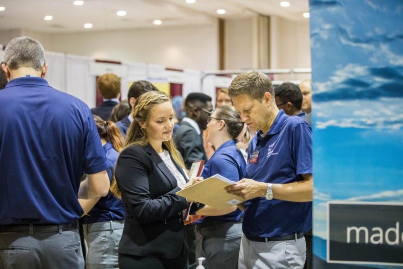 Record-breaking Engineering Expo fueled by alumni, spurs charitable giving to the college